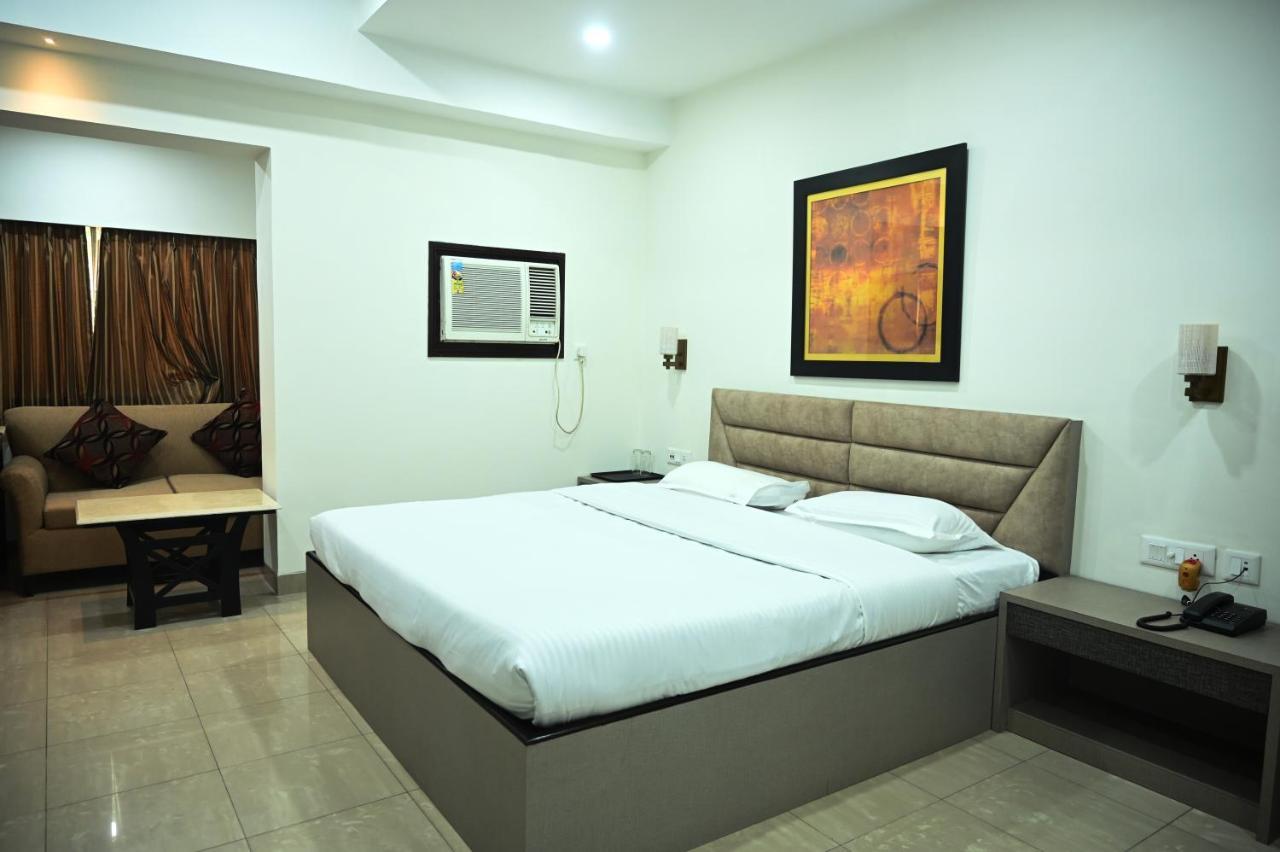 Elgin Suites Καλκούτα Εξωτερικό φωτογραφία