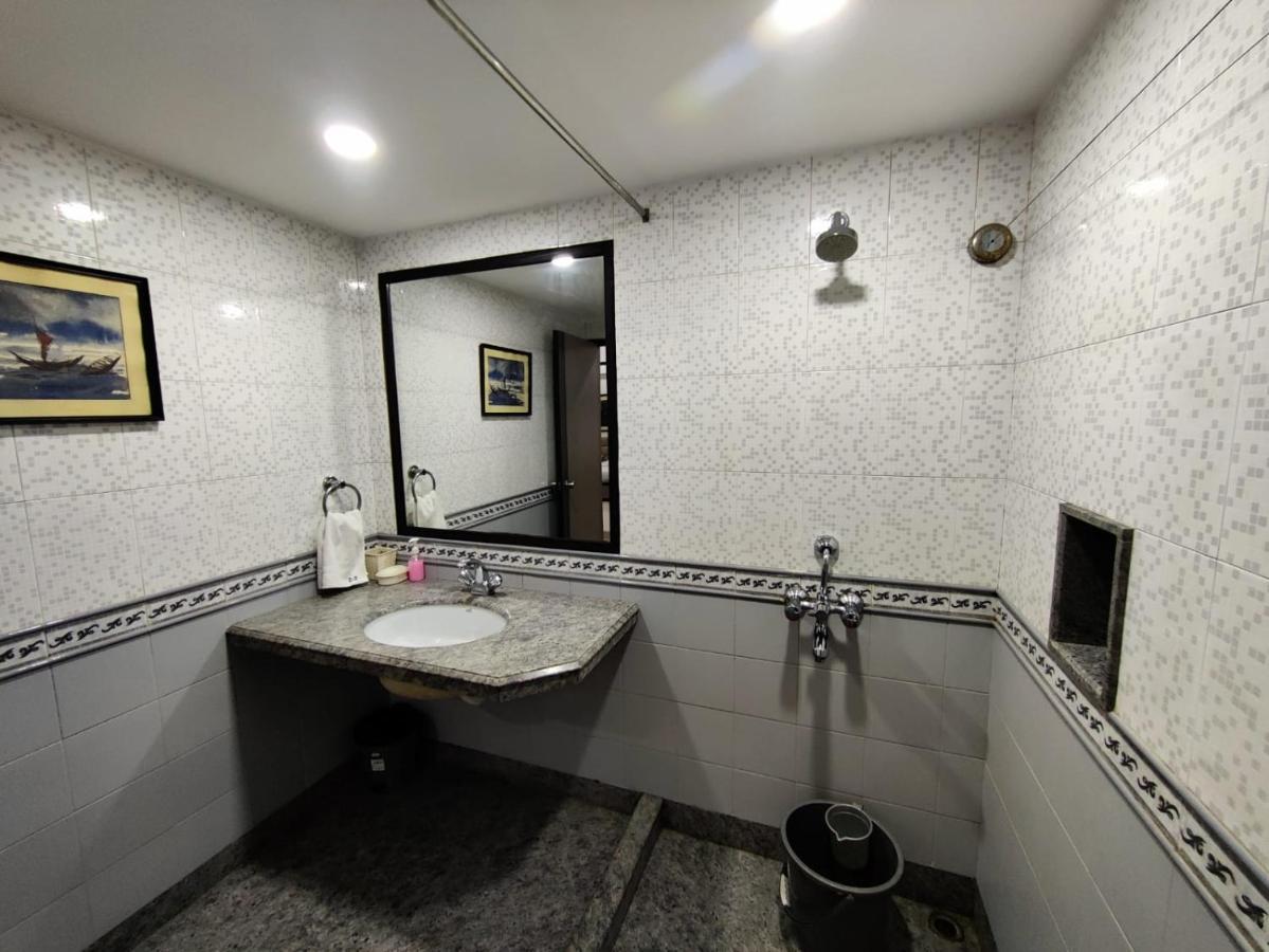 Elgin Suites Καλκούτα Εξωτερικό φωτογραφία